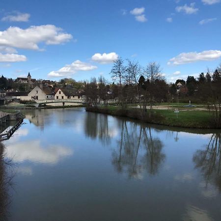 Les Lodges Du Canal Vue Sur Le Canal Rogny 외부 사진